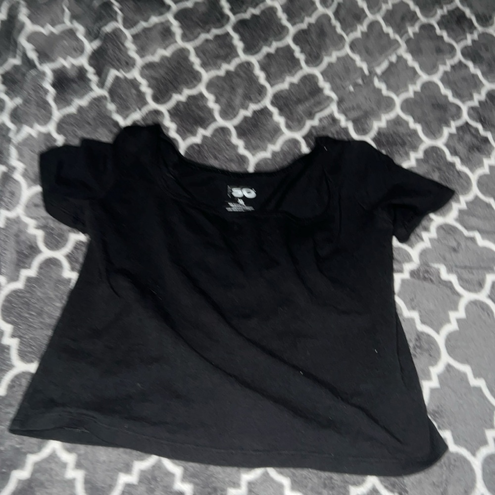SO XL (women’s) black crop top